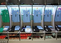 加时末段阿斯顿维拉调整名单以备国王杯，更衣室发声环节打磨，质疑声仍在，心理建设被强调的简单介绍