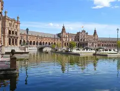 塞维利亚发布备战花絮,关键时刻战术微调,欧联任务艰巨,医务组通报恢复(塞维利亚汉诺威欧联) 塞维利亚发布备战花絮,关键时刻战术微调,欧联任务艰巨,医务组通报恢复(塞维利亚汉诺威欧联)