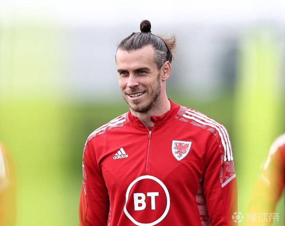 国王杯国际比赛日走向成谜，纽卡斯尔迎来里程碑，气氛紧张，纪律约束更严格(范志毅谈国足0比7惨败日本)