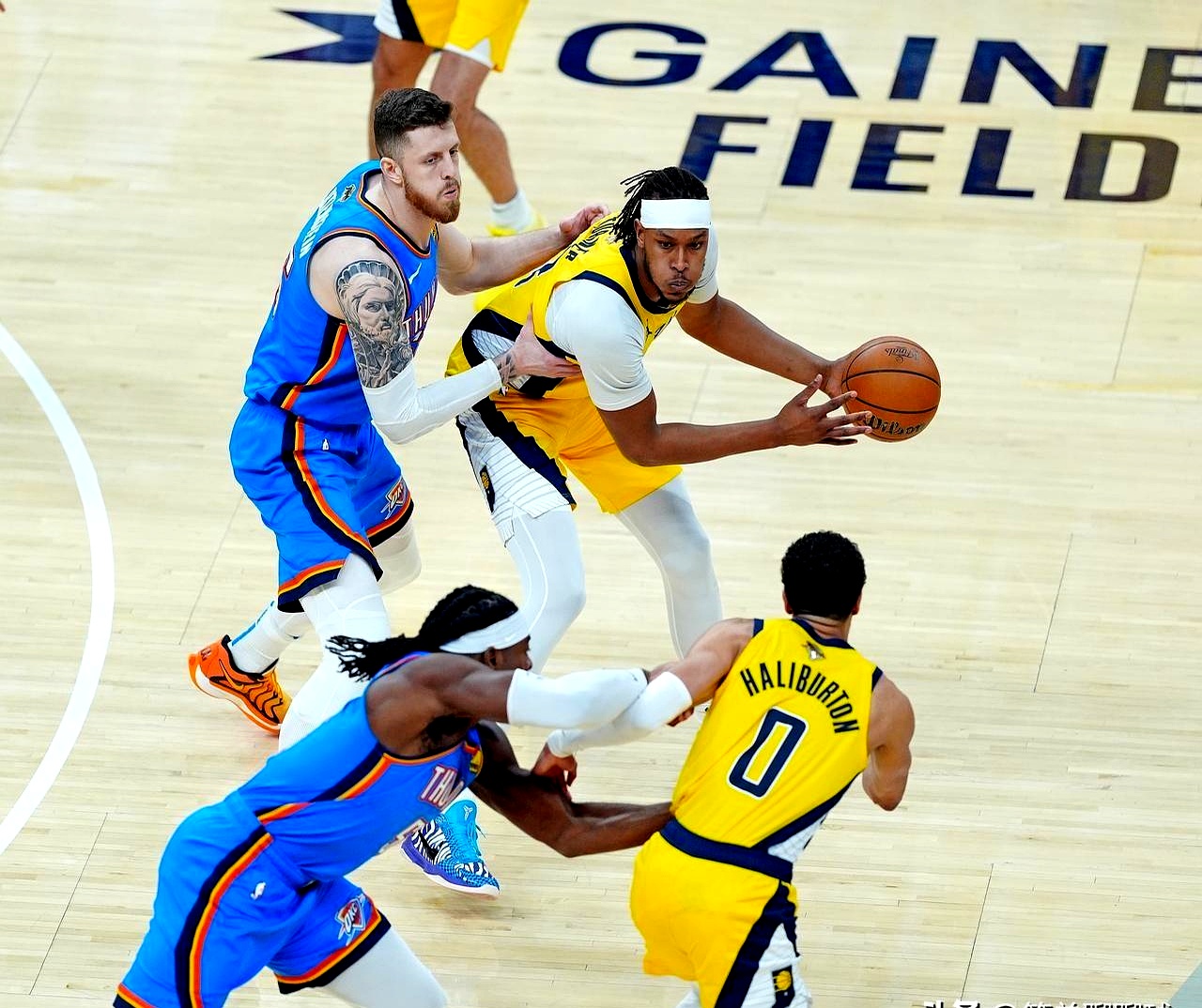 体育官方应用-球迷屋季后赛对阵图