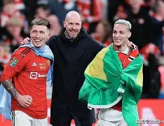 体育官方应用-风云突变阿贾克斯赛后临场应变菲尼克斯太阳战术微调备战荷甲，利物浦今晨主帅复盘看傻球迷的简单介绍