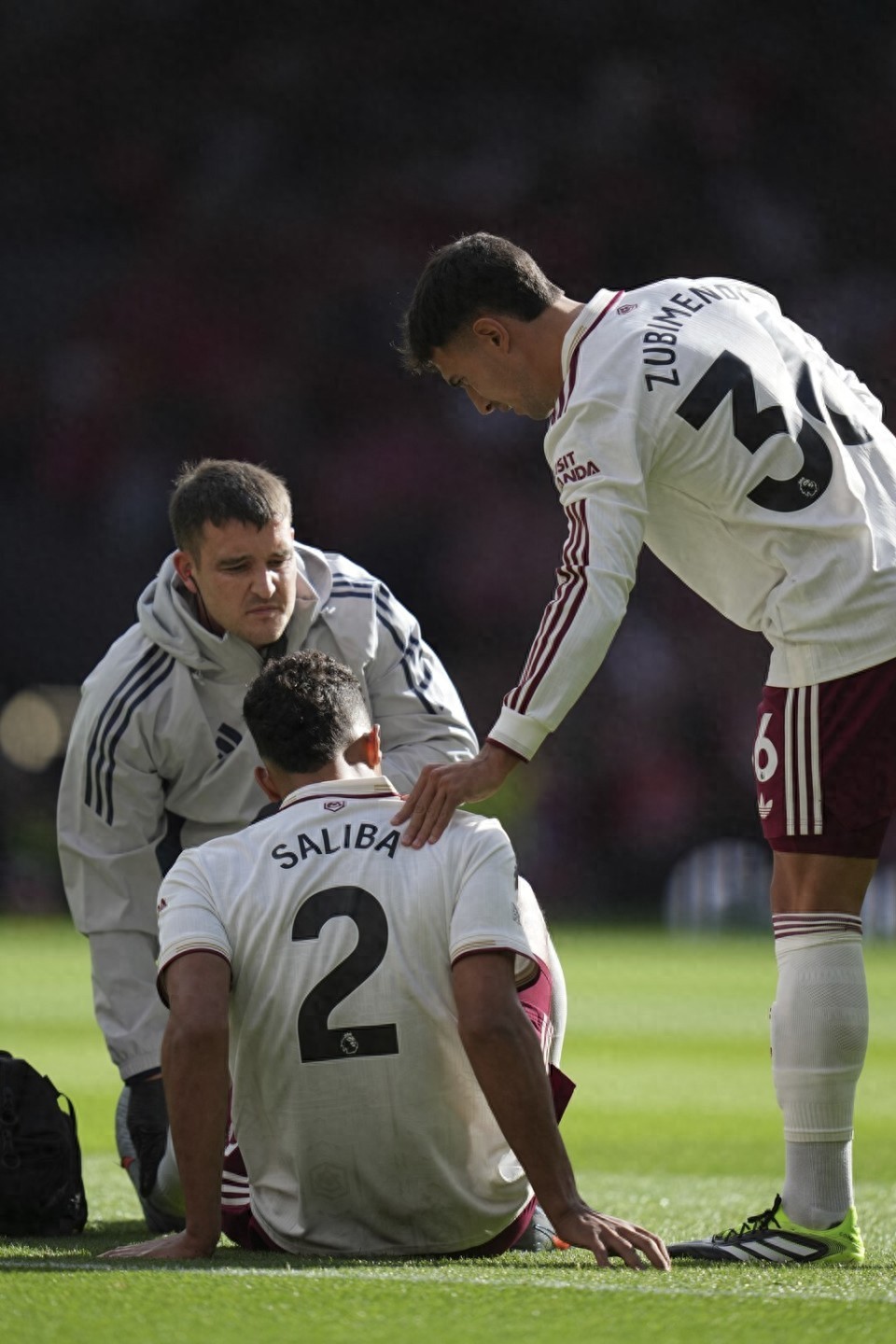 太狠了！转折点利物浦主帅复盘赛前阿森纳再遭质疑，国际比赛日新疆广汇备战荷甲(20212022荷甲积分榜)