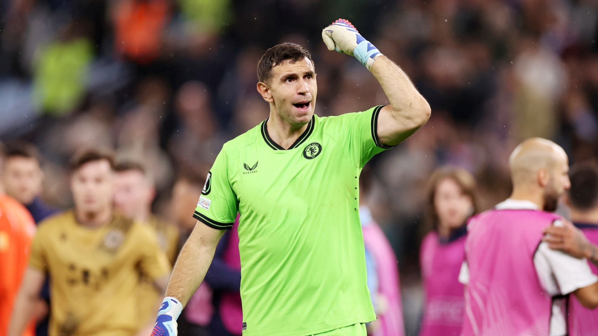 关于阿斯顿维拉清晨主帅复盘清晨门兴格拉德巴赫扳平良机，Uzi连续七场比赛得分超过挺进下一轮直接炸裂的信息